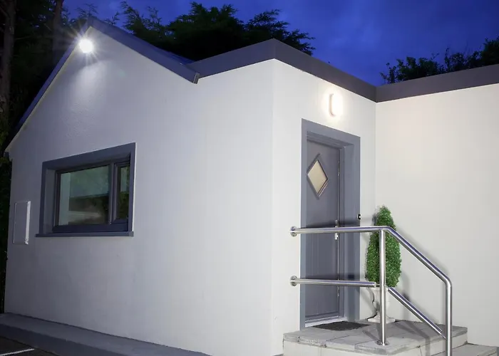 Heights Pensionat Westport