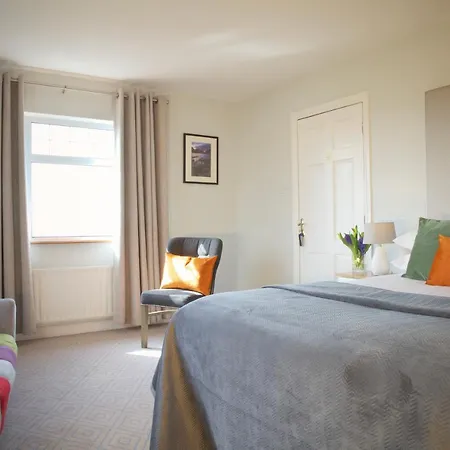 Heights Guest house Westport