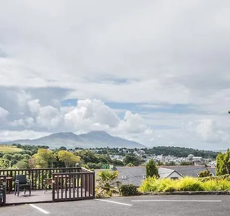 Heights * Westport